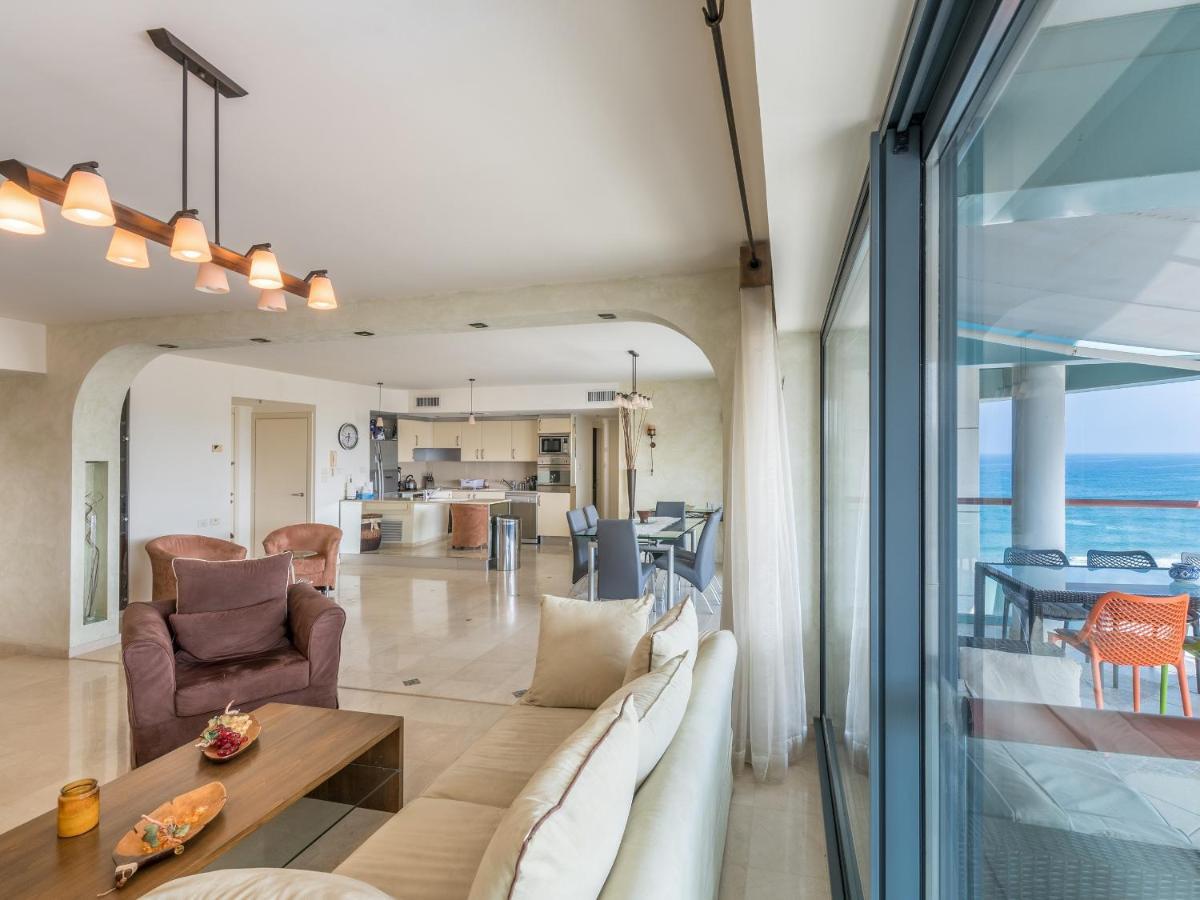 Front Of Beach Next Ritz Hotel - 3 Bedroom& 3 Bathroom Herzliya Ngoại thất bức ảnh
